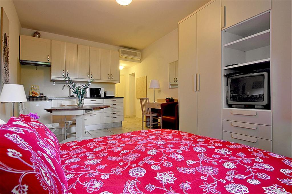 Pearl Suite Róma Szoba fotó